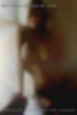 Naturist women married couples love mak from Dallas.